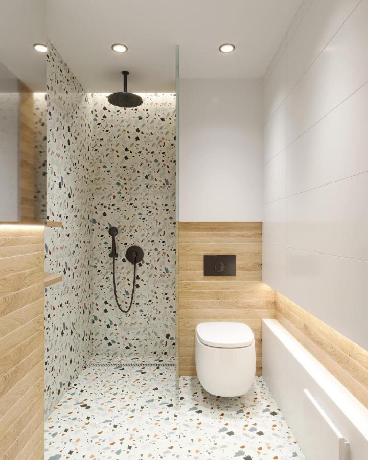 Luxurious One Bedroom In Center *